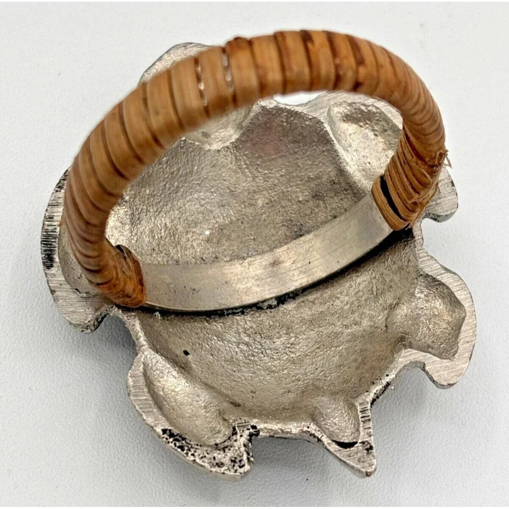 DII Design Imports Beach Sea Turtle Napkin Holder Rings Cast Brass Metal 5-Piece